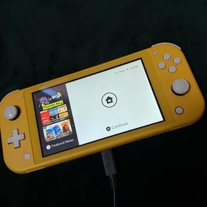 Nintendo Switch lite Yellow
